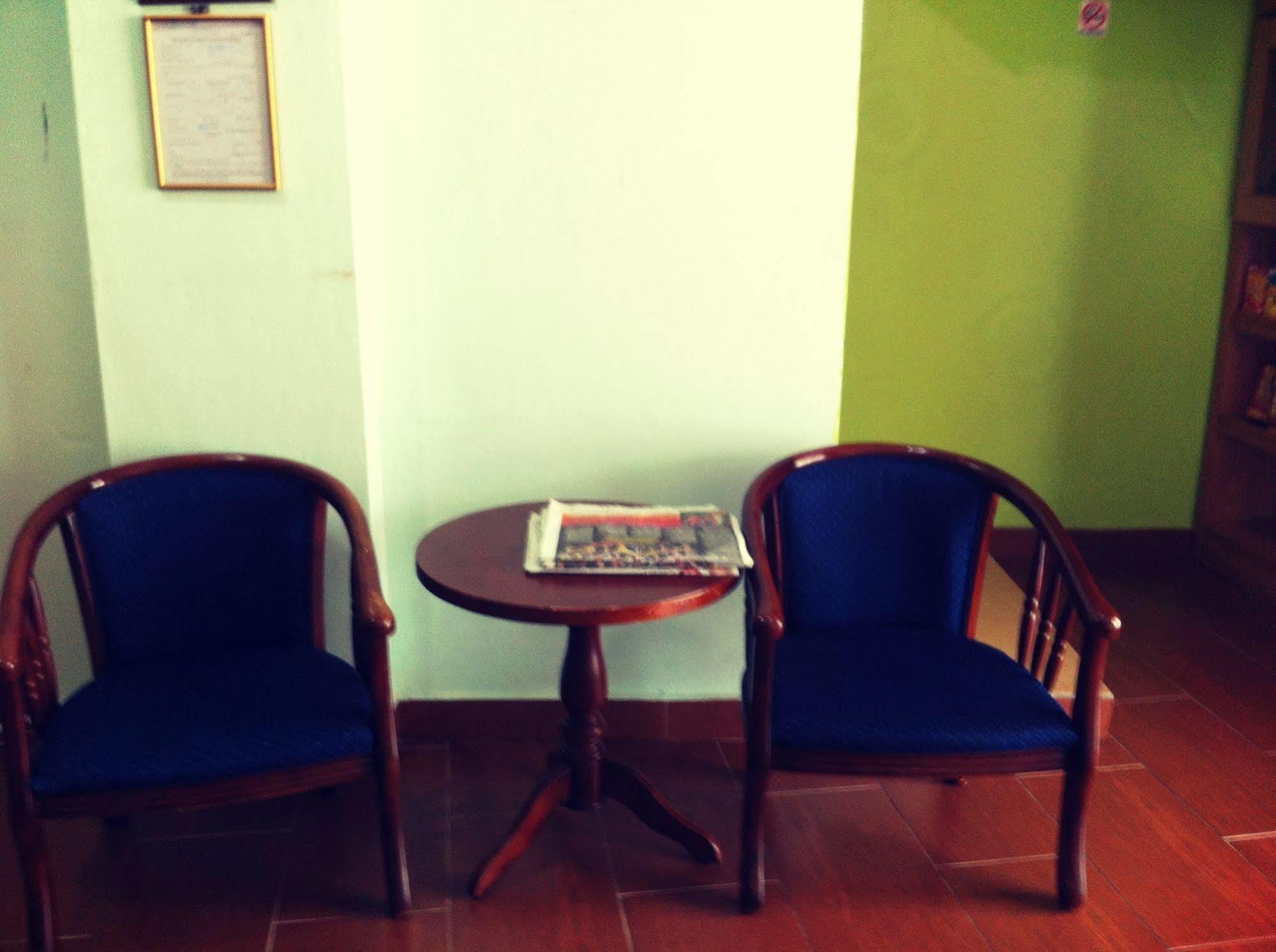 Chicwan Inn Bintulu Exterior foto